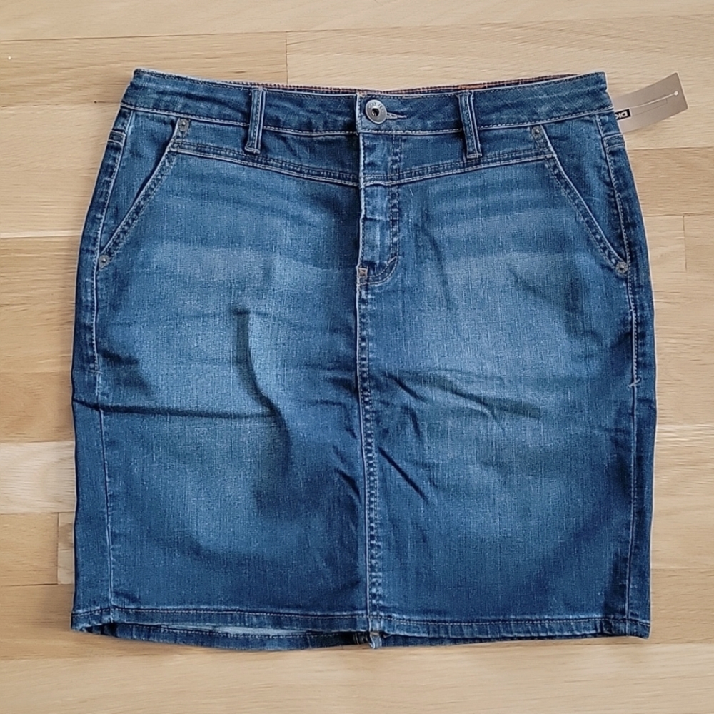 DKNY MINI Iean Skirt - NWT!